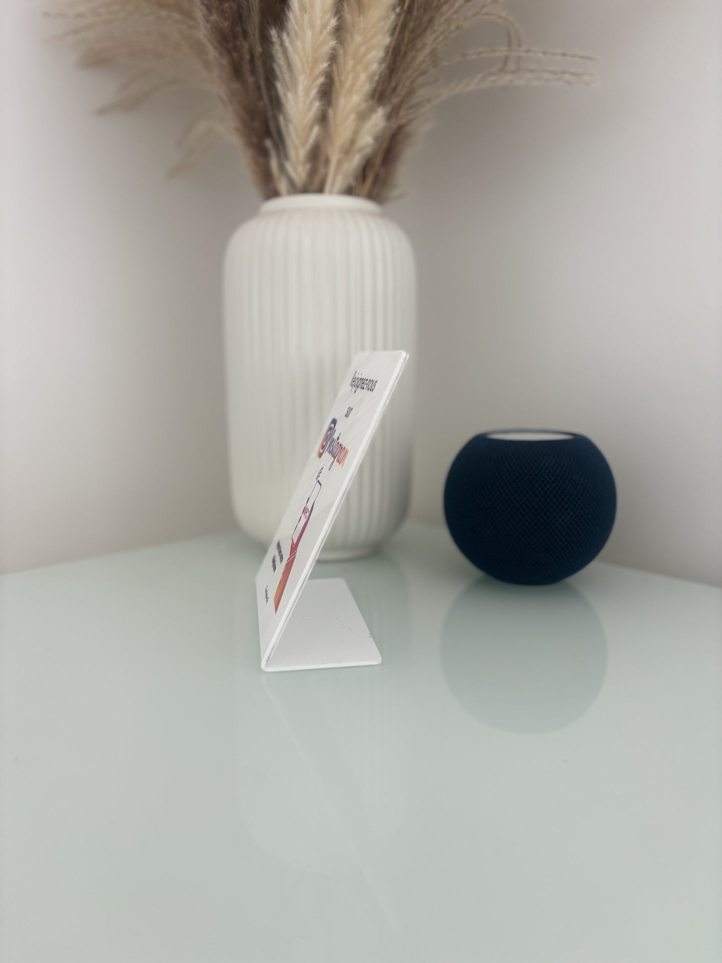 Support Instagram NFC en L blanc